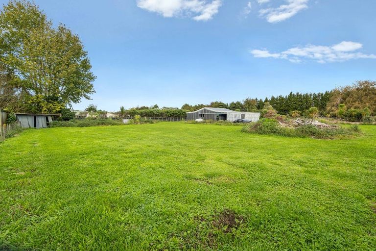Photo of property in 88 Boord Crescent, Kumeu, 0891