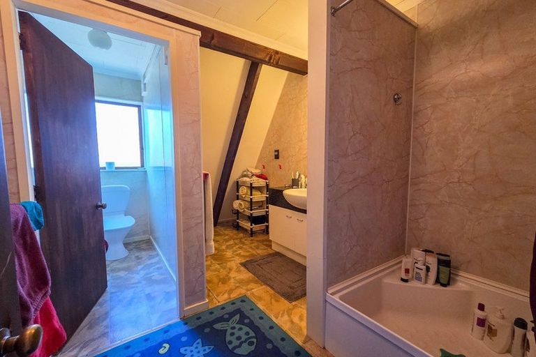 Photo of property in 29 Murray Place, Lake Tekapo, 7999