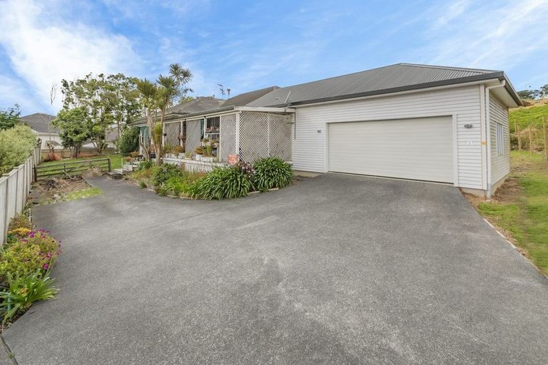 Photo of property in 43 Dawood Place, The Gardens, Auckland, 2105