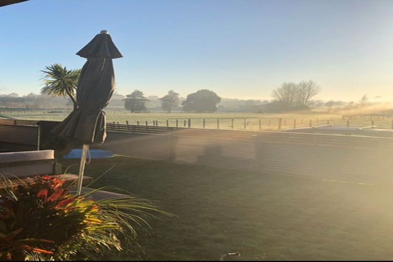 Photo of property in 13 Murray Street, Drury, 2113