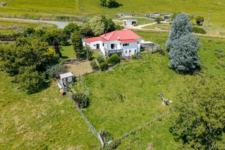 Photo of property in 2654 Pahiatua Pongaroa Road, Makuri, Pahiatua, 4989