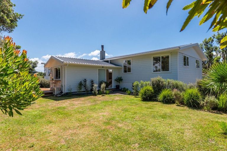 Photo of property in 5 Kokako Road, Otaihanga, Paraparaumu, 5036