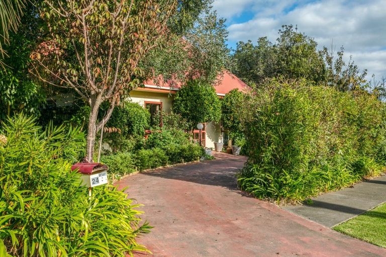 Photo of property in 24 Ocean Park, Wainui, Gisborne, 4010