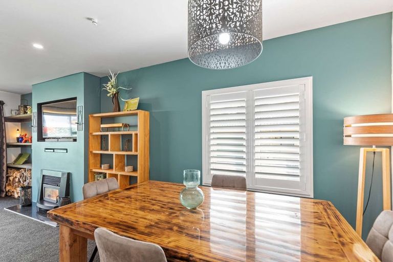 Photo of property in 24 Windsor Street, Terrace End, Palmerston North, 4410