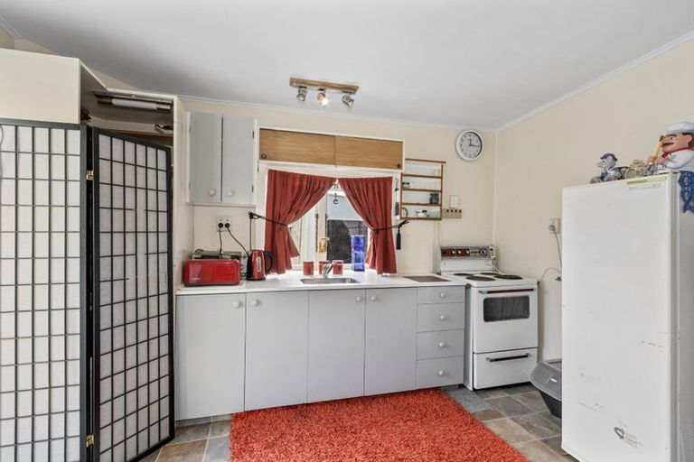 Photo of property in 97 Marriotts Road, North New Brighton, Christchurch, 8083