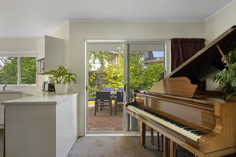 Photo of property in 71 Acacia Bay Road, Nukuhau, Taupo, 3330