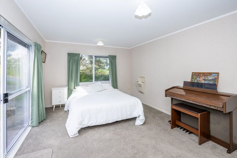 Photo of property in 32 Wainui Road, Raglan, 3225
