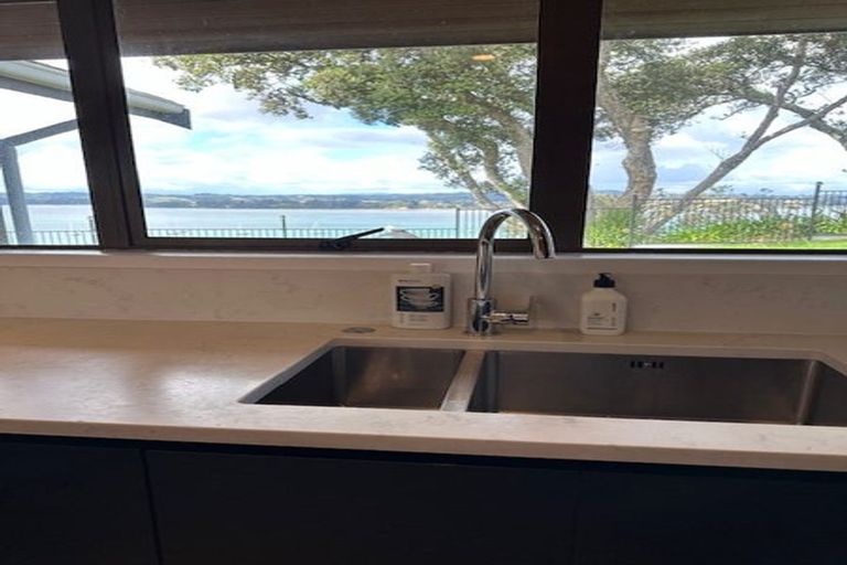 Photo of property in 155 Pah Road, Cockle Bay, Auckland, 2014