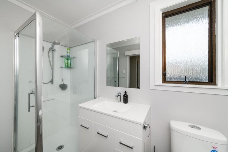 Photo of property in 5 Carey Street, Longburn, Palmerston North, 4412