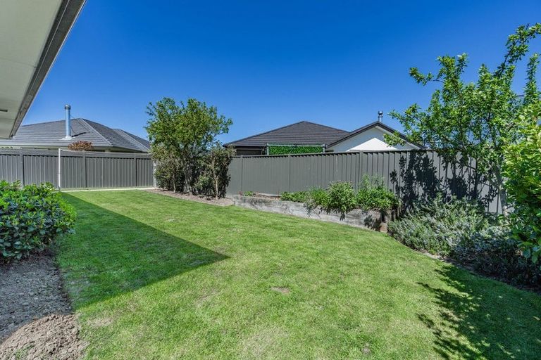 Photo of property in 21 Caledonia Drive, Mosgiel, 9024