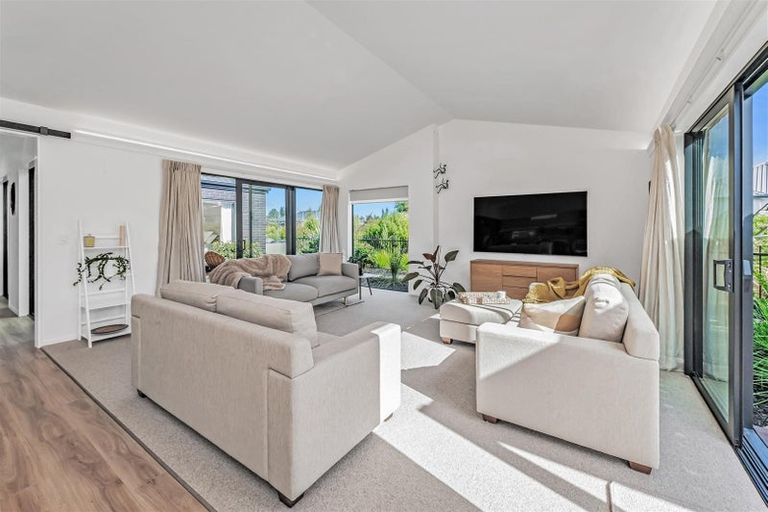 Photo of property in 10 Kinnerton Lane, Casebrook, Christchurch, 8051