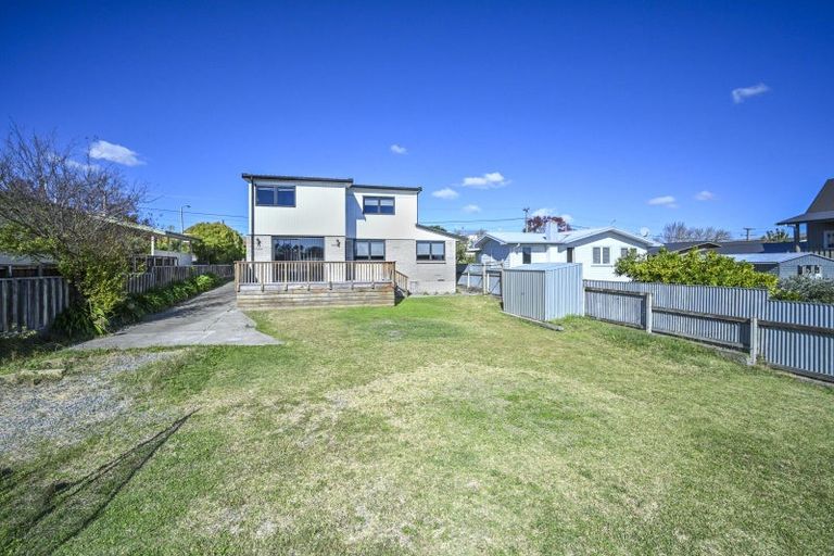 Photo of property in 68 Middle Road, Havelock North, 4130