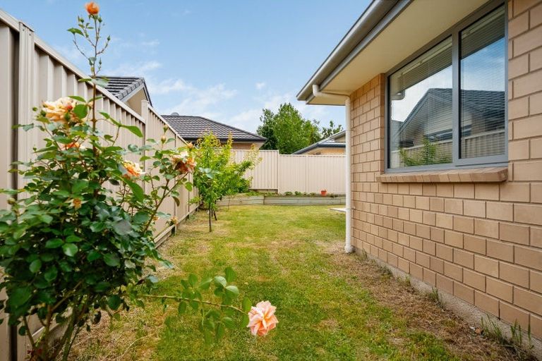 Photo of property in 8a Mead Avenue, Cromwell, 9310