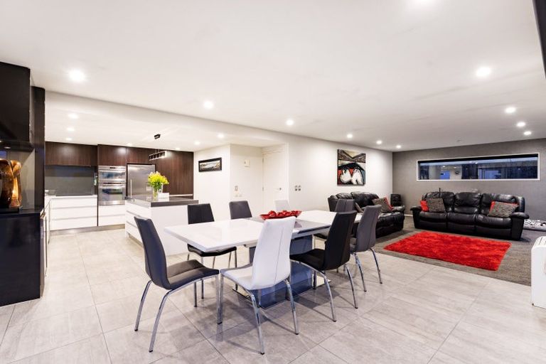 Photo of property in 10 Garfield Avenue, Roslyn, Dunedin, 9010