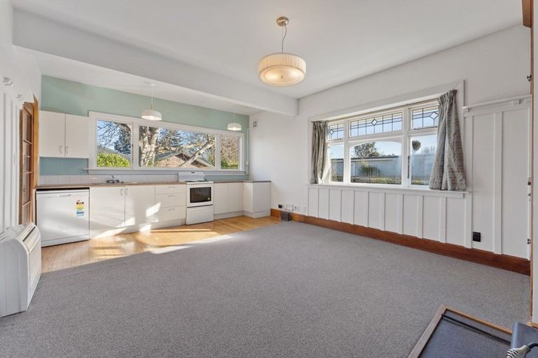 Photo of property in 87 Eastern Terrace, Beckenham, Christchurch, 8023