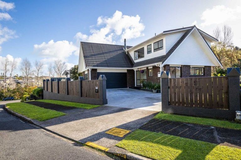 Photo of property in 9 Lombardy Place, Whalers Gate, New Plymouth, 4310