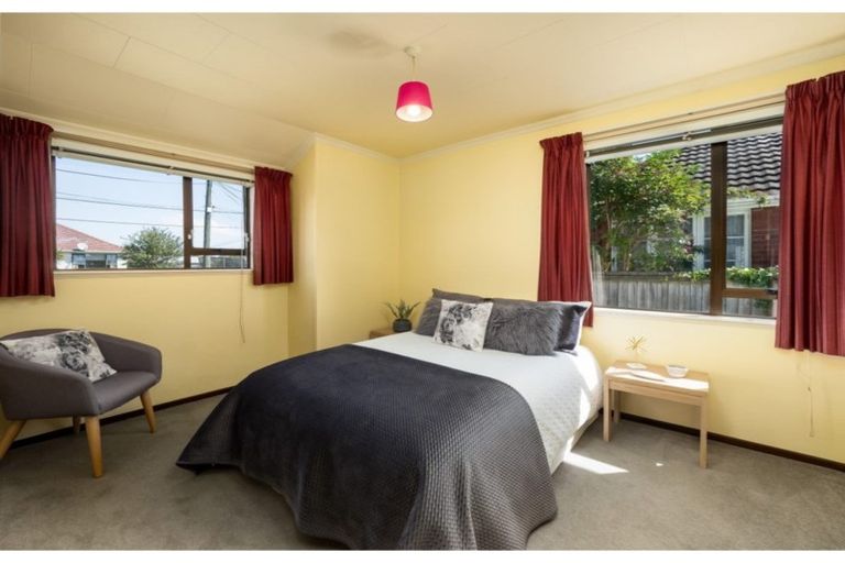 Photo of property in 49 Dunarnan Street, Avonside, Christchurch, 8061