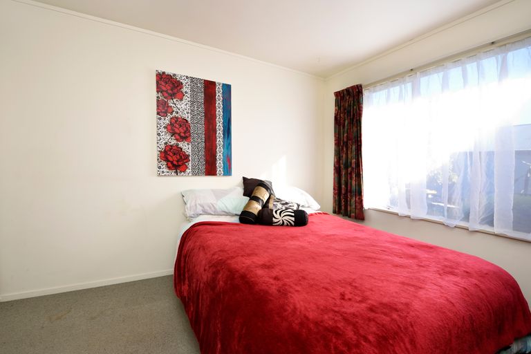 Photo of property in 9a Polstead Road, Stoke, Nelson, 7011