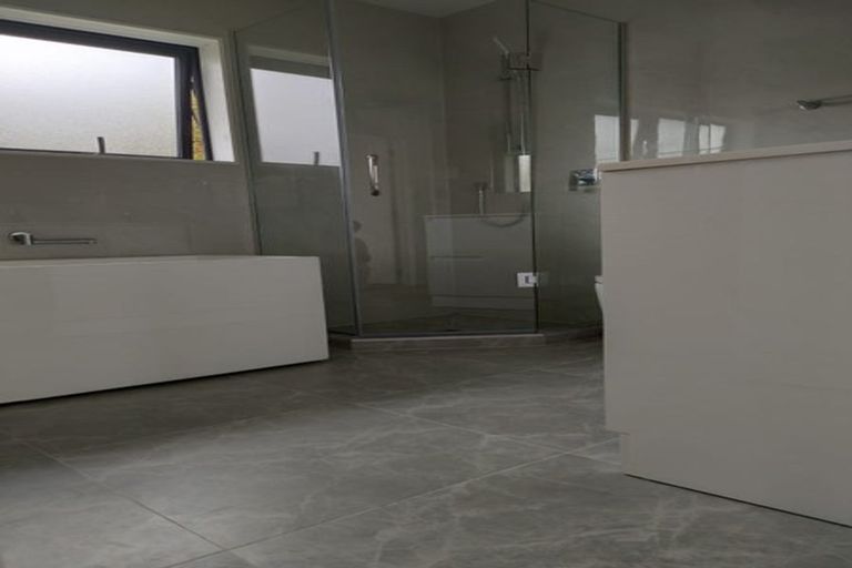 Photo of property in 47b Withers Road, Glen Eden, Auckland, 0602