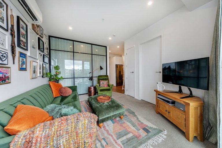 Photo of property in 1817a Great North Road, Avondale, Auckland, 1026