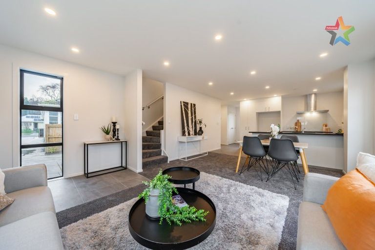 Photo of property in 1285a High Street, Taita, Lower Hutt, 5011