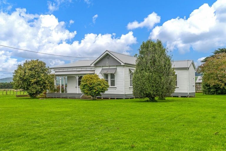 Photo of property in 1053 Mclean Street, Woodville, 4920