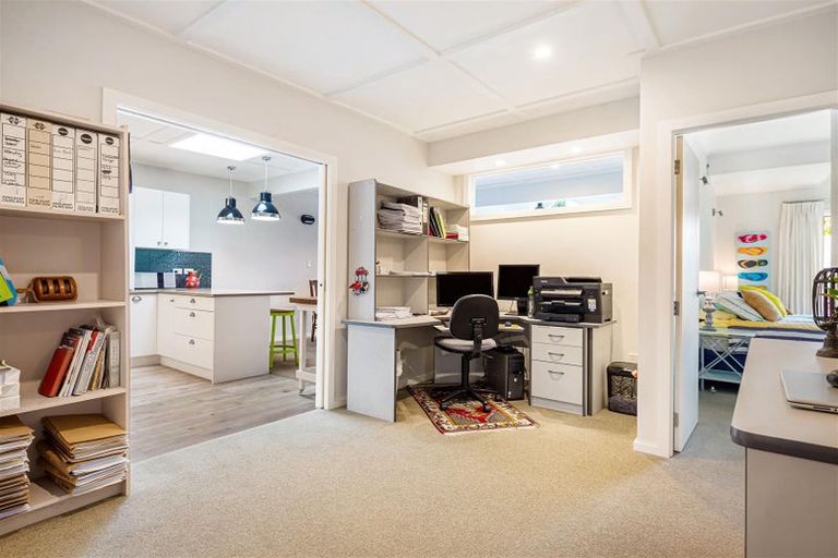 Photo of property in 46 The Circle, Manly, Whangaparaoa, 0930