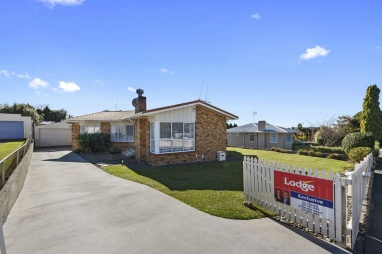 Photo of property in 5 Westney Place, Forest Lake, Hamilton, 3200