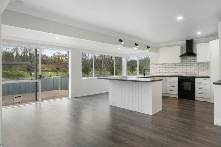 Photo of property in 10g Church Street, Katikati, 3129