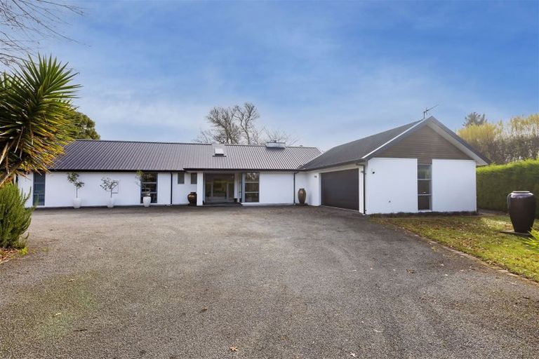 Photo of property in 569 Johns Road, Harewood, Christchurch, 8051