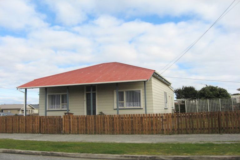 Photo of property in 8 Rigg Street, Blaketown, Greymouth, 7805