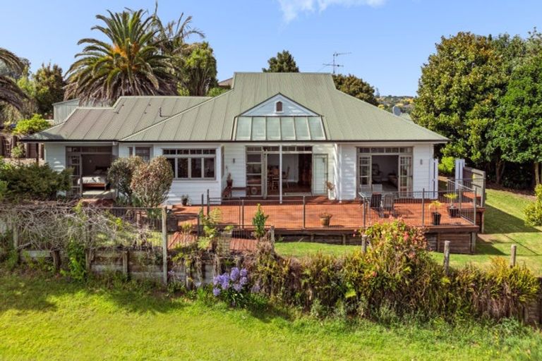 Photo of property in 6 Penny Place, Welcome Bay, Tauranga, 3175