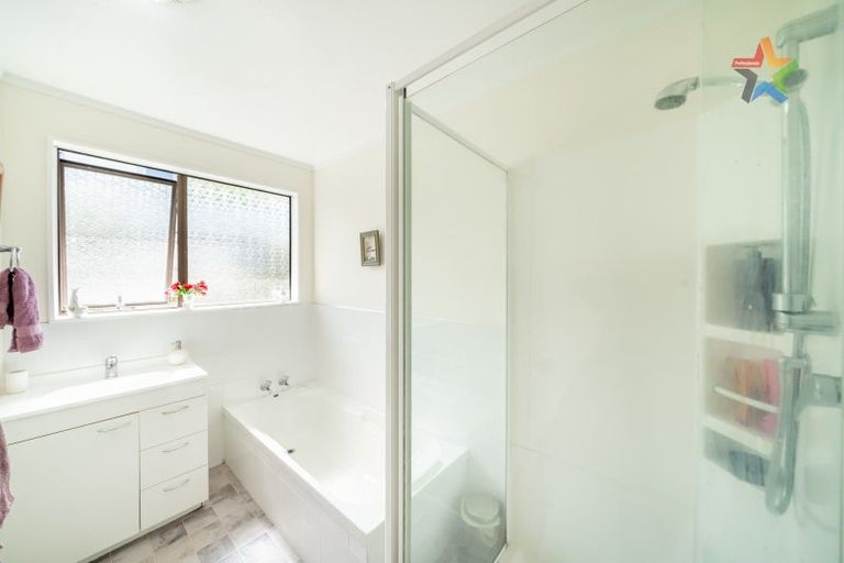 Photo of property in 96b Lord Street, Stokes Valley, Lower Hutt, 5019