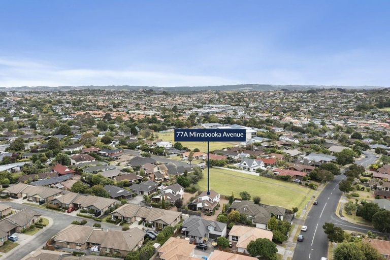 Photo of property in 77a Mirrabooka Avenue, Botany Downs, Auckland, 2010