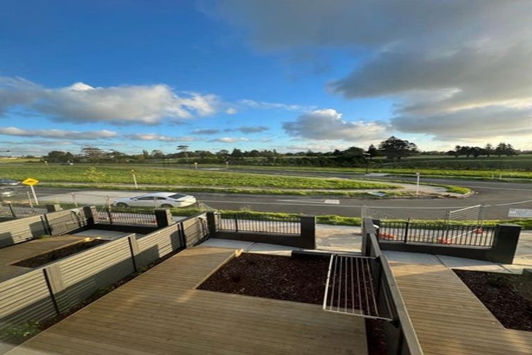 Photo of property in 10 Ikara Road, Papatoetoe, Auckland, 2025