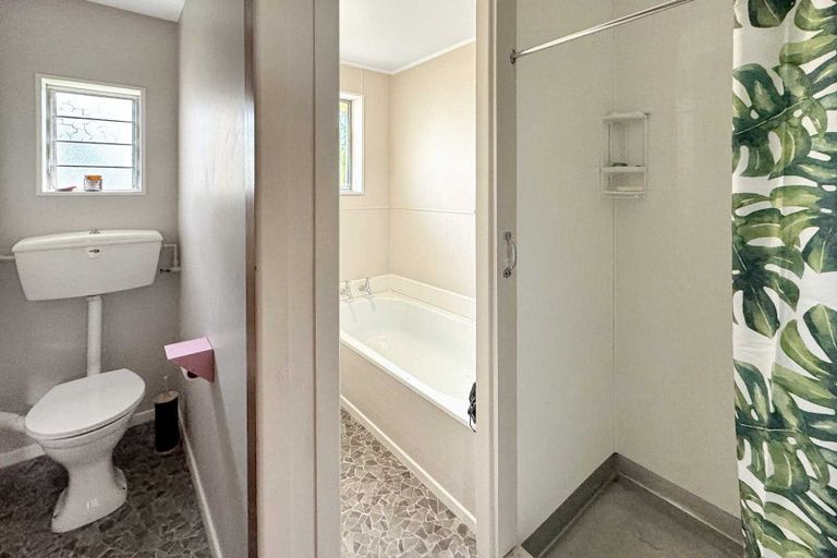 Photo of property in 1/69 Wiggins Street, Sumner, Christchurch, 8081