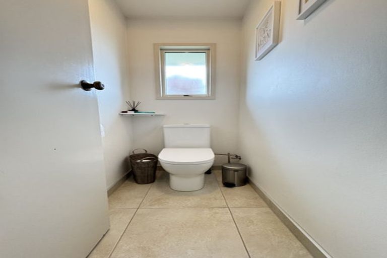 Photo of property in 38d Greers Road, Burnside, Christchurch, 8041