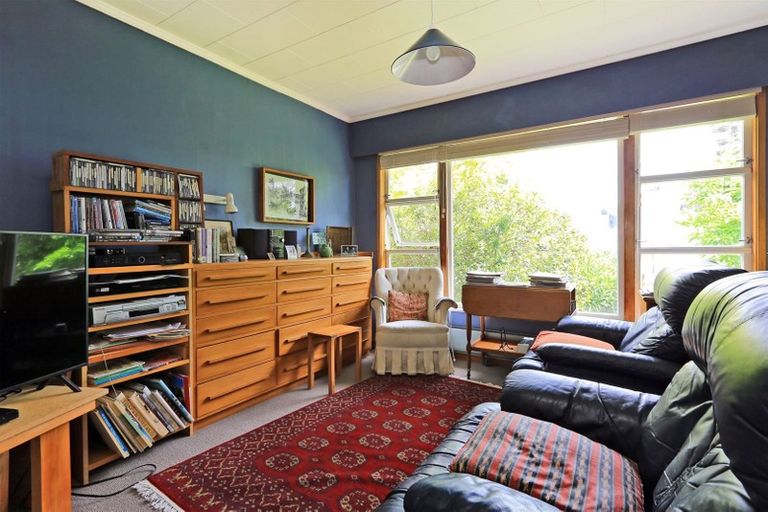 Photo of property in 15 Rakau Street, Havelock North, 4130