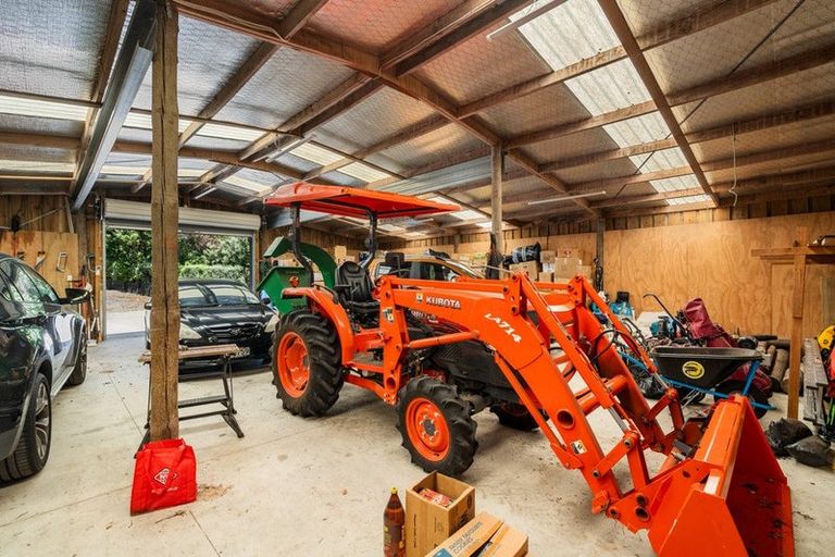 Photo of property in 180 Paparoa Road, Wainui, Whakatane, 3198