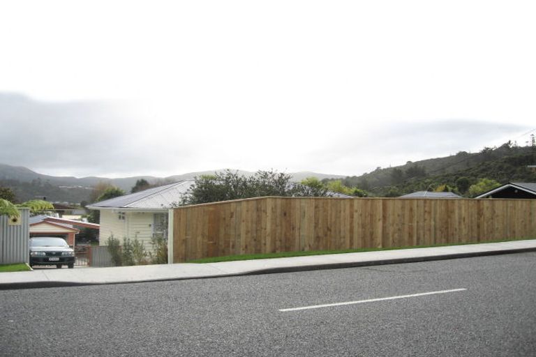 Photo of property in 108 Horoeka Street, Stokes Valley, Lower Hutt, 5019