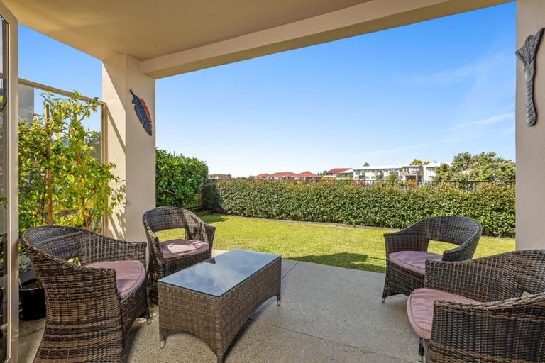 Photo of property in 1/126 Whangaparaoa Road, Red Beach, 0932