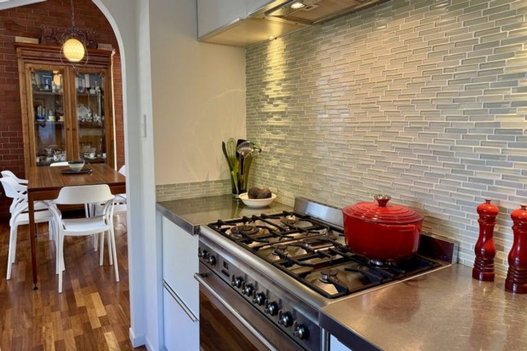 Photo of property in 41 Porritt Avenue, Chatswood, Auckland, 0626