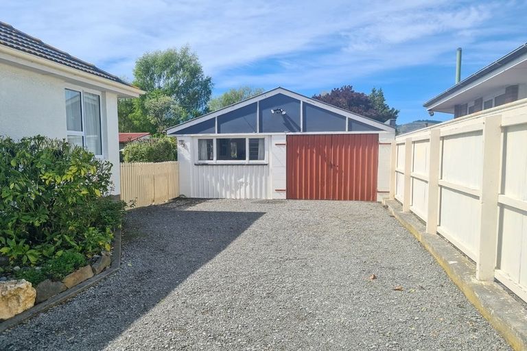Photo of property in 33 Maryhill Avenue, Hoon Hay, Christchurch, 8025