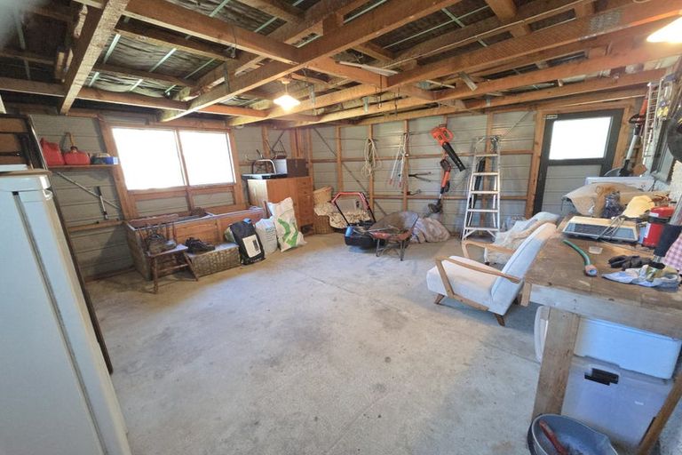 Photo of property in 16 Campbelton Street, Lawrence, 9532