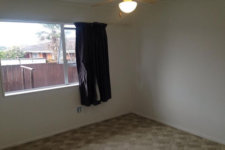 Photo of property in 40 Fortunes Road, Half Moon Bay, Auckland, 2012