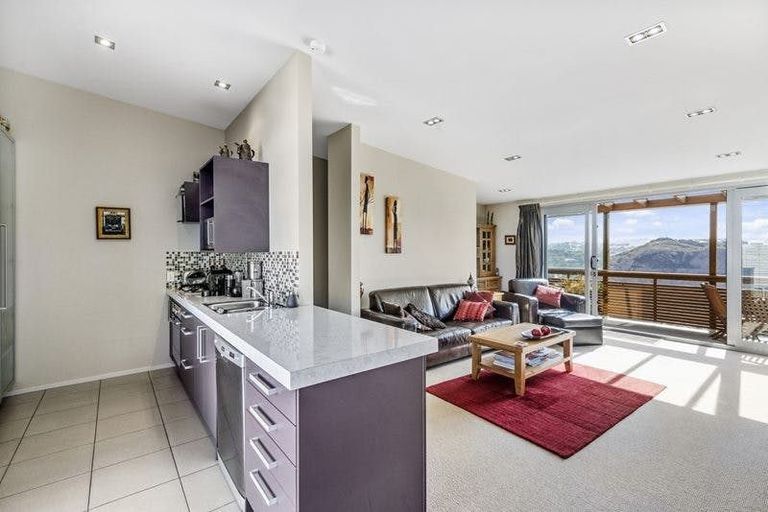 Photo of property in 37c Gurkha Crescent, Khandallah, Wellington, 6035