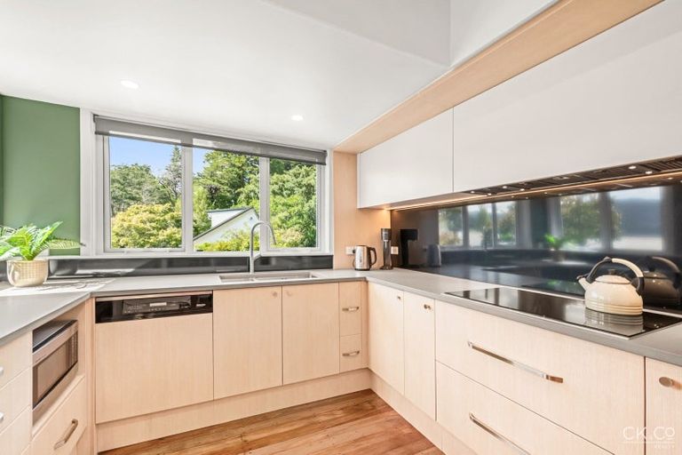 Photo of property in 20b Chatsworth Road, Silverstream, Upper Hutt, 5019
