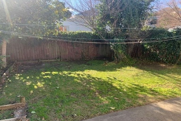 Photo of property in 167 Carlyle Street, Napier South, Napier, 4110