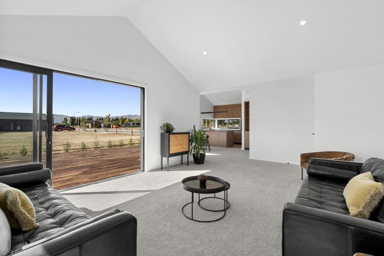 Photo of property in 2 Rubus Street, Appleby, Richmond, 7020