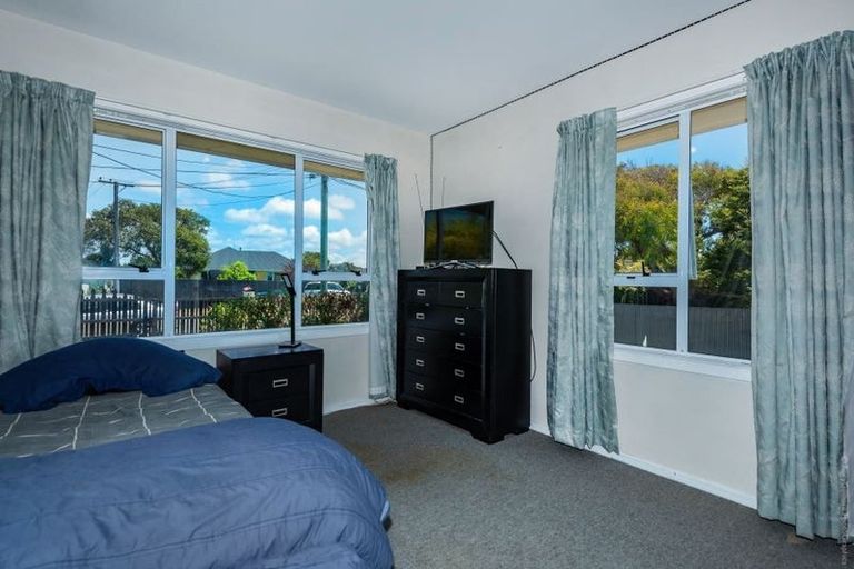 Photo of property in 32 Leverett Place, North New Brighton, Christchurch, 8083